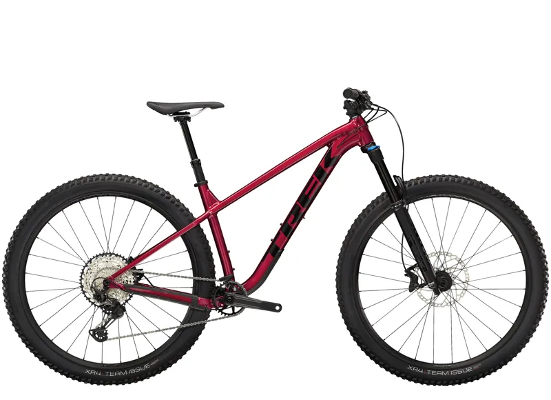 Trek roscoe 8 mountain bike hotsell